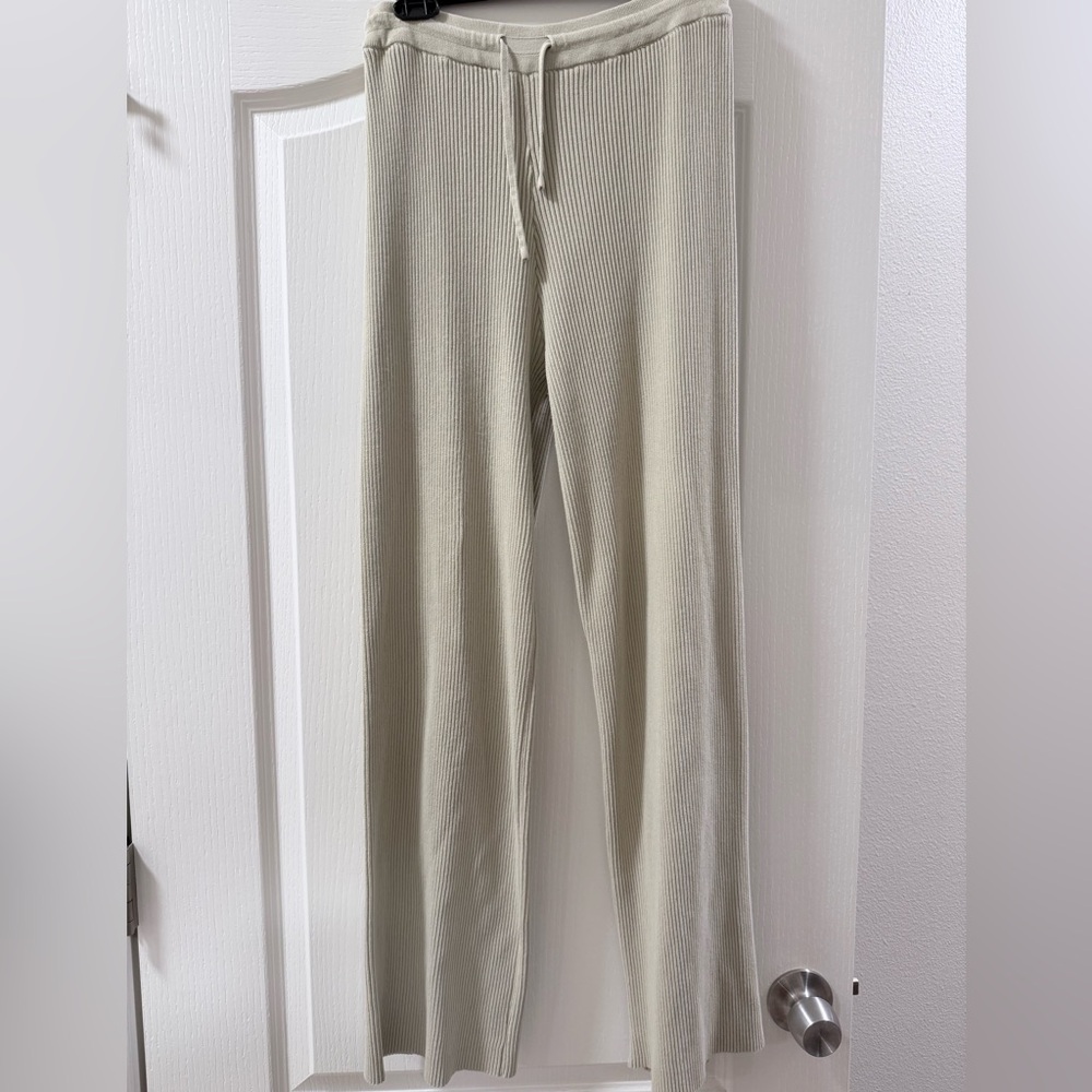 Cider Light Green Ribbed Knit Loungewear Pants